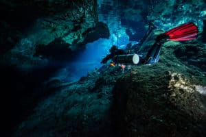 cenote scuba diving 