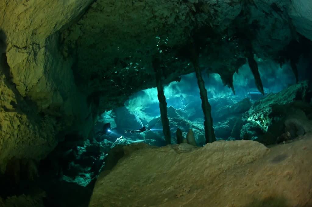 Dos Ojos Cenote